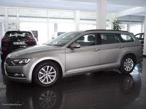 VW Passat Var. 1.6 TDi Comfort Outubro/16 - à venda -