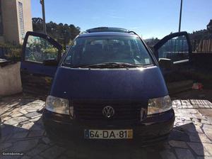 VW Sharan 1.9 TDI 115cv 7LUG Julho/00 - à venda - Ligeiros