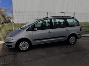 VW Sharan Confortline 1.9 TDi Novembro/02 - à venda -