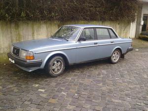 Volvo 244 GLD6 Dezembro/82 - à venda - Ligeiros