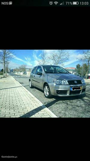 Fiat Punto multijet Janeiro/06 - à venda - Ligeiros