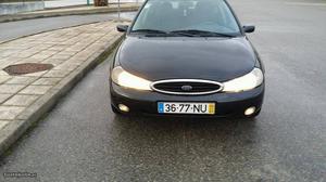 Ford Mondeo GHIA Julho/99 - à venda - Ligeiros Passageiros,