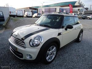 MINI Cooper 2.0D COOPER CX AUTO Setembro/13 - à venda -