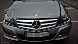 Mercedes-Benz C 180 cdi full C 220cdi Junho/11 - à venda -