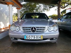 Mercedes-Benz C oo4 e  Abril/05 - à venda -