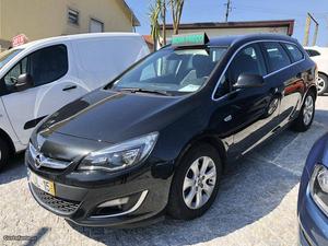 Opel Astra cosmo Dezembro/14 - à venda - Ligeiros