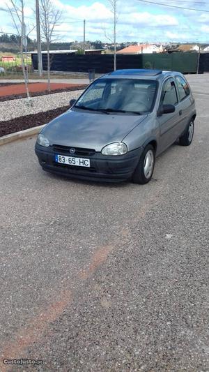 Opel Corsa 1.5 td / retoma Agosto/96 - à venda - Ligeiros