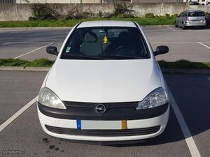 Opel Corsa 1.7DTi 3p. 5lugares Dezembro/00 - à venda -