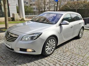 Opel Insignia S.T. 2.0 CDTI COSMO Junho/10 - à venda -