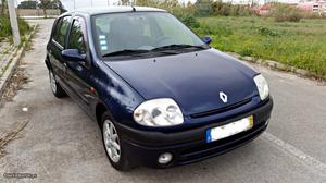 Renault Clio 1.2-A/C km Junho/00 - à venda - Ligeiros