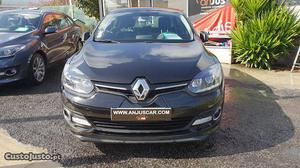 Renault Mégane Exclusive dCi 110cv Junho/15 - à venda -