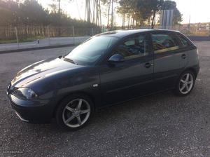 Seat Ibiza 1.4 I Sport 100cv Janeiro/05 - à venda -