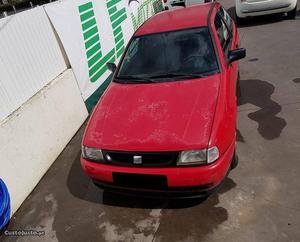 Seat Ibiza 1.9SDI Van Abril/97 - à venda - Comerciais /