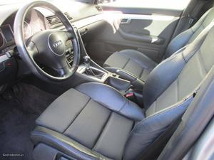 Audi A4 Avant 1.9 Tdi S-Line Junho/04 - à venda - Ligeiros