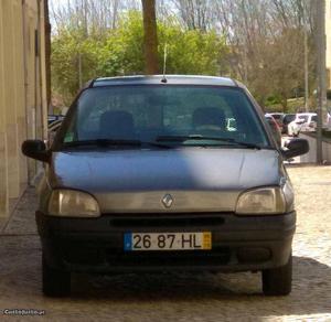 Renault Clio 1.9d Outubro/96 - à venda - Comerciais / Van,