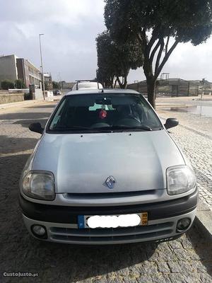 Renault Clio desportiva Agosto/99 - à venda - Ligeiros