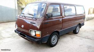Toyota HiAce Mk1 Dezembro/86 - à venda - Comerciais / Van,
