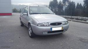 Ford Fiesta 1.25 Chia Julho/99 - à venda - Ligeiros