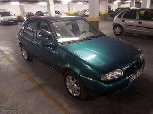 Ford Fiesta Tecno Janeiro/00 - à venda - Ligeiros