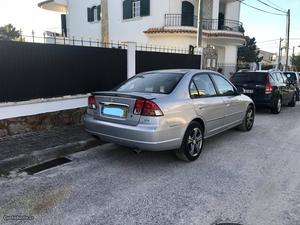 Honda Civic Vtec  cv Maio/04 - à venda - Ligeiros