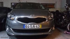 Kia Carens 1.7 CRDI 141cv 7L Outubro/16 - à venda -