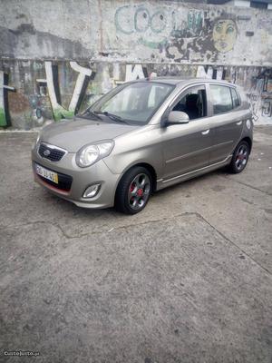 Kia Picanto Sport Junho/10 - à venda - Ligeiros