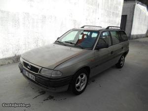 Opel Astra F Caravan Julho/96 - à venda - Ligeiros