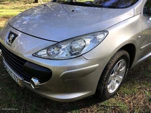 Peugeot 307 SW 1.6 HDi Outubro/05 - à venda - Ligeiros