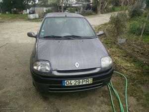 Renault Clio 1.2 Maio/00 - à venda - Ligeiros Passageiros,