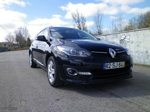 Renault Mégane Sportourer 1.5 DCI Março/15 - à venda -