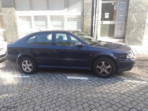 Skoda Octavia 1.6 Sr 100 Cv Slx Janeiro/00 - à venda -