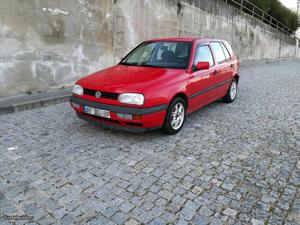 VW Golf 5 portas Março/92 - à venda - Ligeiros