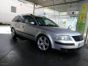 VW Passat 1.9tdi pd130 Abril/01 - à venda - Ligeiros