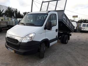 Iveco Daily 35c13 Março/14 - à venda - Comerciais / Van,