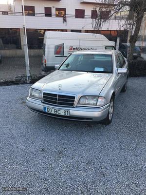 Mercedes-Benz C 250 Elegance Maio/94 - à venda - Ligeiros