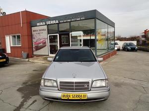  Mercedes-Benz Classe C 220 D Elegance (95cv) (4p)