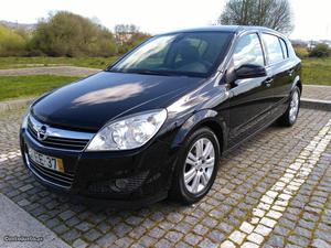 Opel Astra 1.3 CDTI COSMO Agosto/07 - à venda - Ligeiros