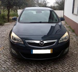 Opel Astra 1.7cc 130 Cv Cosmo Janeiro/10 - à venda -