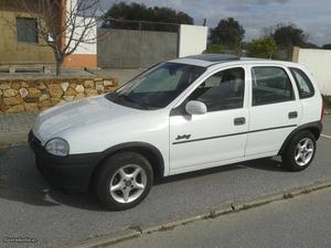 Opel Corsa 1.5 Diesel 5 Lugares Julho/94 - à venda -