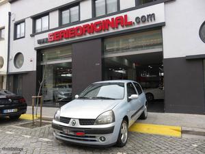 Renault Clio 1.5 DCI Agosto/03 - à venda - Comerciais /