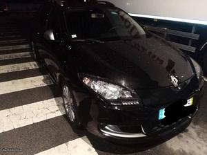 Renault Mégane Sport Tourer Fevereiro/12 - à venda -