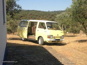 Toyota HiAce LH20vJrw Janeiro/83 - à venda - Comerciais /