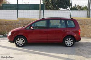 VW Touran 1.9 TDI Highli 7lug Novembro/04 - à venda -