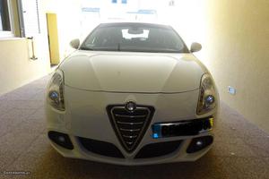 Alfa Romeo Giulietta Distintive Agosto/12 - à venda -