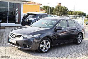 Honda Accord 2.2 i-DTEC Executive Setembro/13 - à venda -