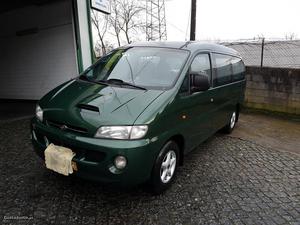 Hyundai H-1 9 lugares Fevereiro/00 - à venda - Ligeiros