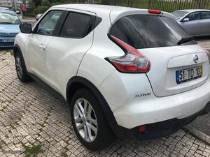 Nissan Juke 1.5 DCI 110cv  branco pérola Dezembro/17 -