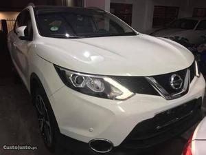 Nissan Qashqai Full extras Janeiro/15 - à venda - Ligeiros