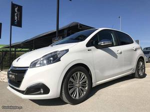 Peugeot  PureTech Style Abril/17 - à venda -