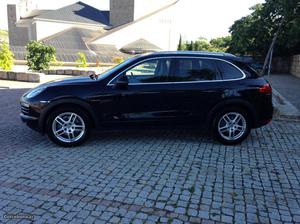 Porsche Cayenne II Diesel NACIONAL Julho/12 - à venda -